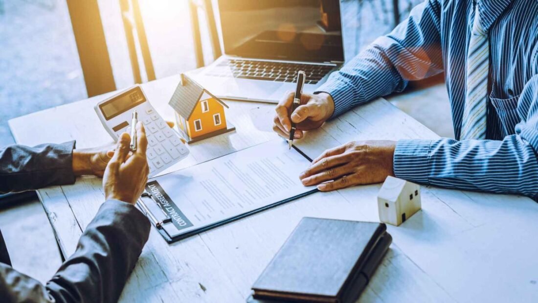 A Comprehensive Guide to Navigating the Real Estate Market Successfully